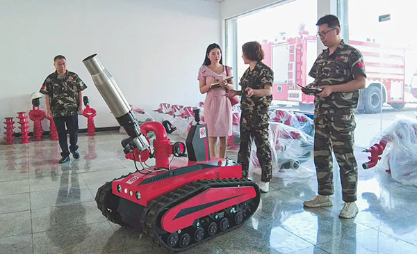 消防機器人 消防機器人