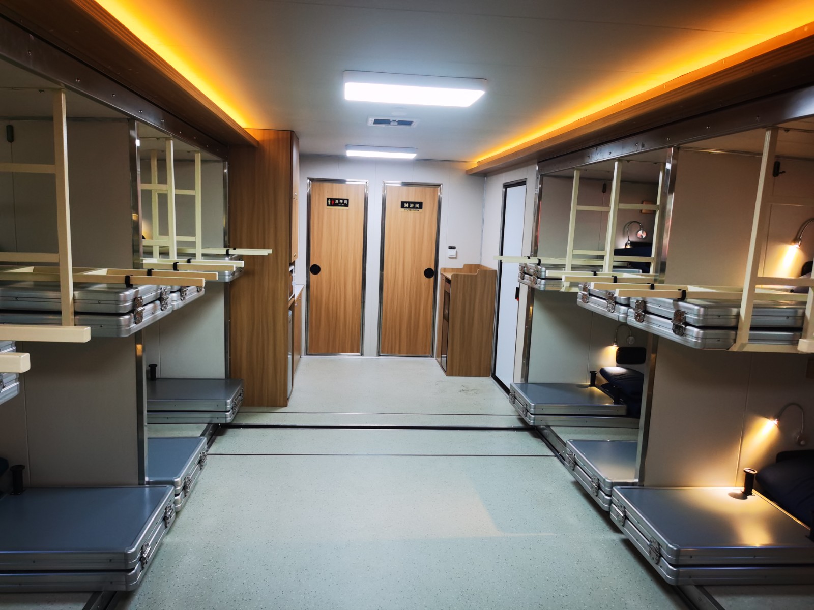 f16976a666d62eadbae5111ced86efe6.jpg 1e6f1871e7b87a7df66a63da6656a514.jpg